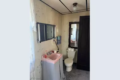 230 Ferry Street, Clarington, OH 43915 - Photo 4