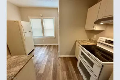 13512 Edgewood Avenue, Loveland, OH 44105 - Photo 10