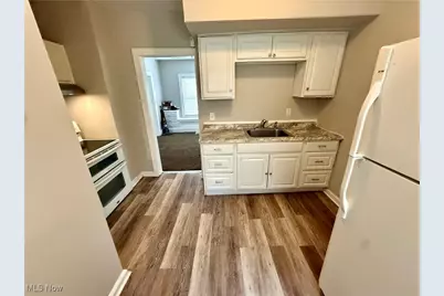 13512 Edgewood Avenue, Loveland, OH 44105 - Photo 12