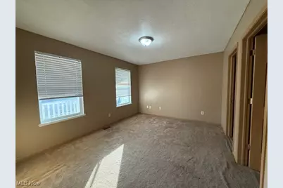 244 5th Street NE, Barberton, OH 44203 - Photo 12