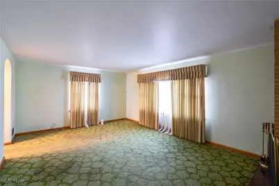 4344 Crestwood Street NW, Canton, OH 44708 - Photo 4