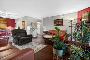 10373 Glenway Dr, Twinsburg, OH 44087 - Photo 6