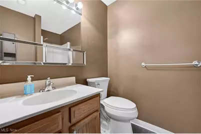 10373 Glenway Drive #202, Twinsburg, OH 44087 - Photo 24