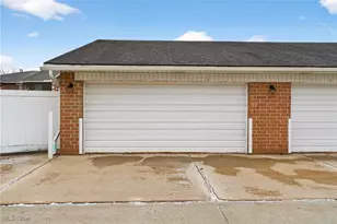 10373 Glenway Dr, Twinsburg, OH 44087 - Photo 38