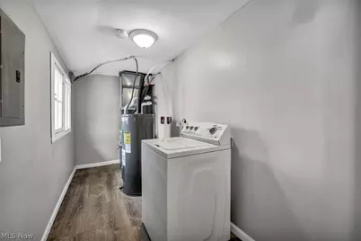 295 E 238th Street, Euclid, OH 44123 - Photo 20