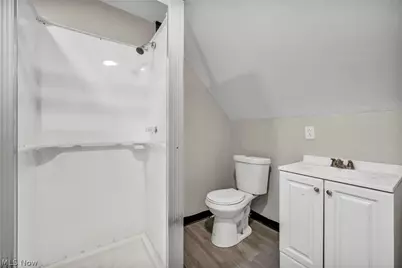 295 E 238th Street, Euclid, OH 44123 - Photo 30