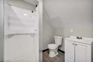 295 E 238th St, Euclid, OH 44123 - Photo 30