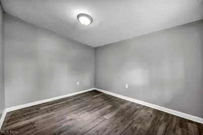 295 E 238th Street, Euclid, OH 44123 - Photo 18