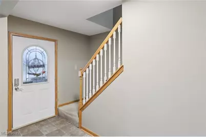 854 Longbrook Drive, Wadsworth, OH 44281 - Photo 14