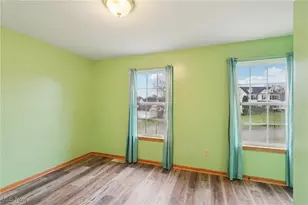 854 Longbrook Dr, Wadsworth, OH 44281 - Photo 22