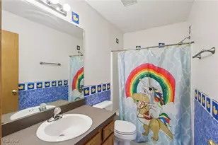 854 Longbrook Dr, Wadsworth, OH 44281 - Photo 28