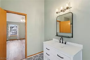 854 Longbrook Dr, Wadsworth, OH 44281 - Photo 20