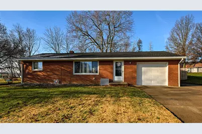 1769 22nd Street SW, Massillon, OH 44647 - Photo 1