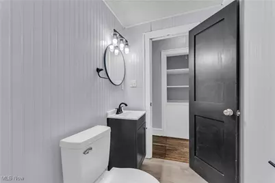 11913 Buckingham Avenue #1/DN, Loveland, OH 44120 - Photo 18