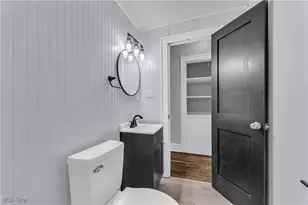 11913 Buckingham Ave, Loveland, OH 44120 - Photo 18