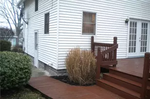 553 Princeton Ave, Barberton, OH 44203 - Photo 2