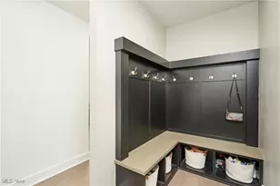 2071 Lanterman Cir, Hinckley, OH 44233 - Photo 16