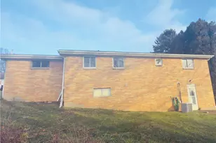 102 Beechwood Blvd, Wintersville, OH 43953 - Photo 4