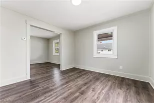 25 Chester Ave SE, Massillon, OH 44646 - Photo 12