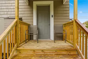 25 Chester Ave SE, Massillon, OH 44646 - Photo 6