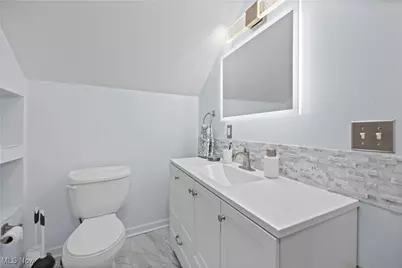 611 West Street, Amherst, OH 44001 - Photo 26