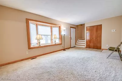 962 E 348th Street, Eastlake, OH 44095 - Photo 8