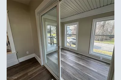 516 N 11th Street, Cambridge, OH 43725 - Photo 4