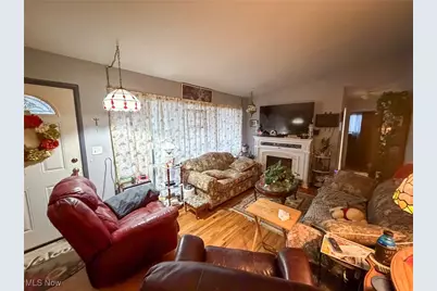 2849 Montgomery Avenue NW, Warren, OH 44485 - Photo 4