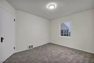 766 E 232nd St, Euclid, OH 44123 - Photo 22