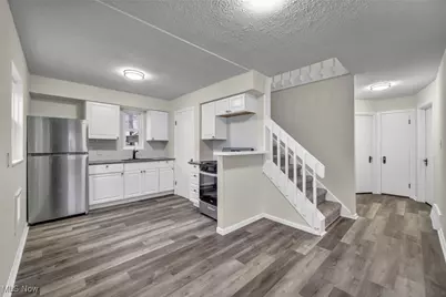 766 E 232nd Street, Euclid, OH 44123 - Photo 10