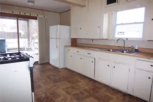 135 Yonker St, Barberton, OH 44203 - Photo 8