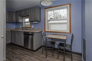 254 Tyler Ave, Cuyahoga Falls, OH 44221 - Photo 12