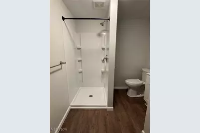 767 Roscoe Avenue, Akron, OH 44306 - Photo 12