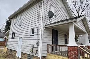 767 Roscoe Ave, Akron, OH 44306 - Photo 2