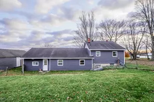 3915 Orchard View Dr SE, East Canton, OH 44730 - Photo 28