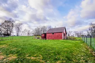 3915 Orchard View Dr SE, East Canton, OH 44730 - Photo 30