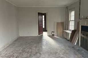 16804 Holbrook Rd, Huber Heights, OH 44120 - Photo 4