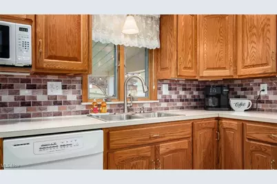 1268 Ellen Drive, Zanesville, OH 43701 - Photo 14