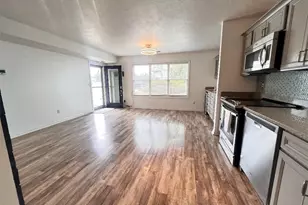 5237 W Lake Road W, Ashtabula, OH 44004 - Photo 12