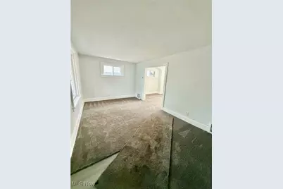 2010 18th Street NE, Canton, OH 44705 - Photo 4