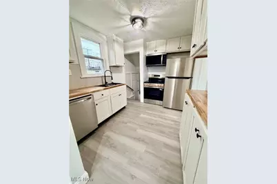 2010 18th Street NE, Canton, OH 44705 - Photo 10