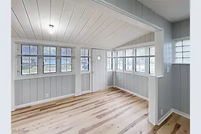 38599 Plains Court, Willoughby, OH 44094 - Photo 4