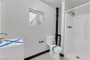 14917 Darwin Ave, Loveland, OH 44110 - Photo 26