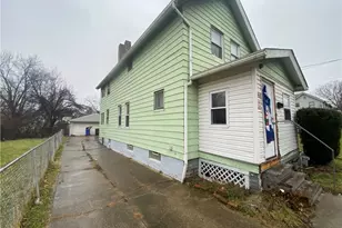 9905 Nelson Ave, Loveland, OH 44105 - Photo 2