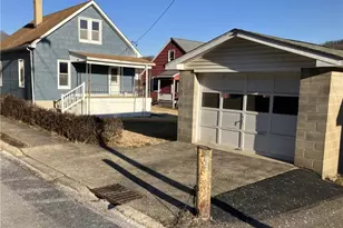 333 Heaslett Ave, Weirton, WV 26062 - Photo 4