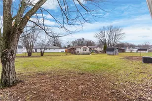 4314 Kerrybrook Dr, Youngstown, OH 44511 - Photo 20