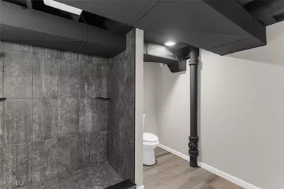 4314 Kerrybrook Drive, Youngstown, OH 44511 - Photo 16