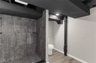 4314 Kerrybrook Dr, Youngstown, OH 44511 - Photo 16