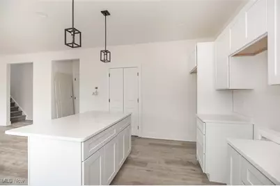 5594 Grove Avenue, Mentor, OH 44060 - Photo 12