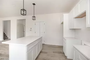 5594 Grove Ave, Mentor, OH 44060 - Photo 12